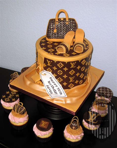 louis vuitton cupcake|happy birthday louis vuitton cake.